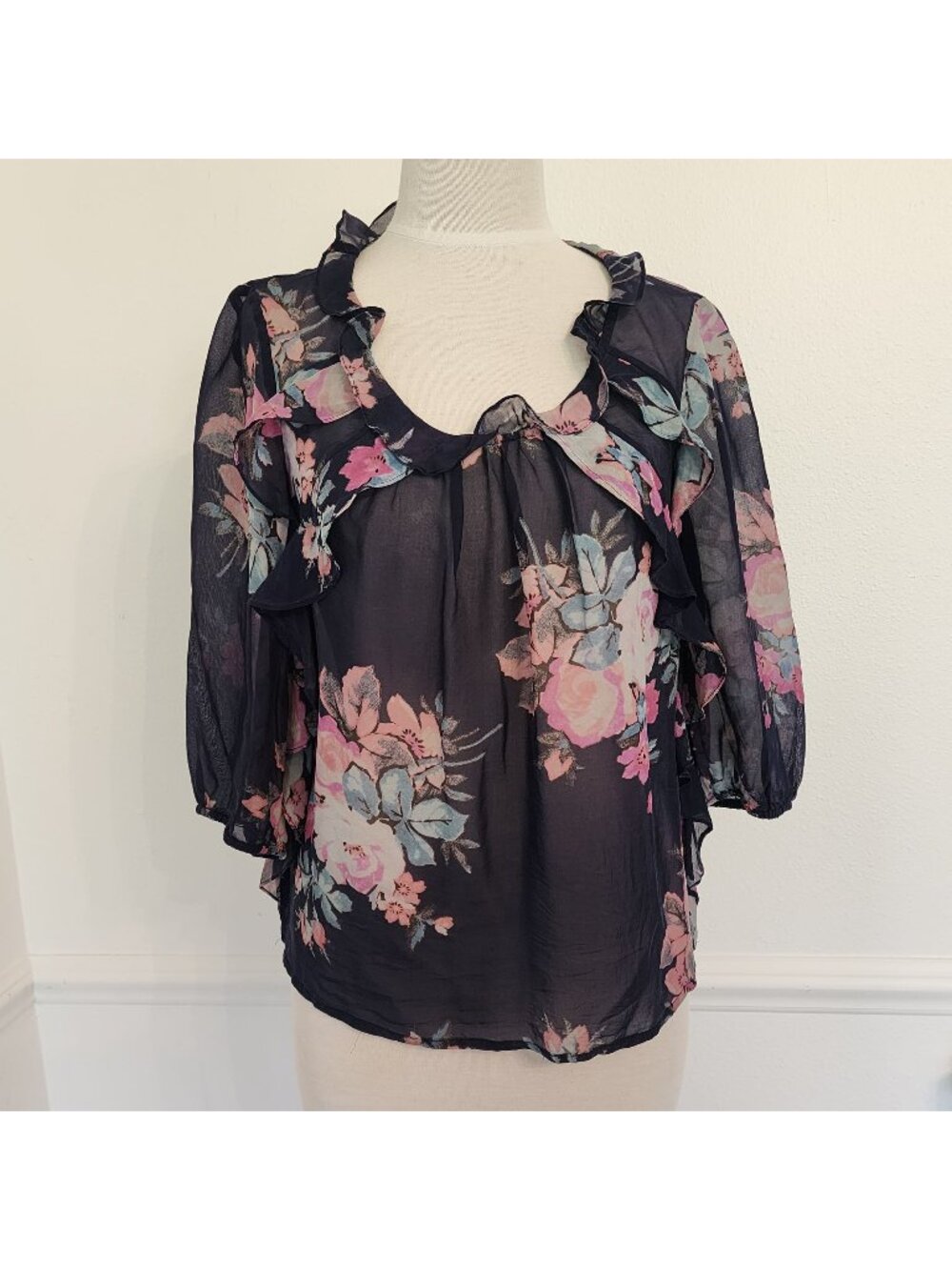 Anthropologie Leifsdottir Sheer Navy Floral Blouse Ruffled Neckline Size S